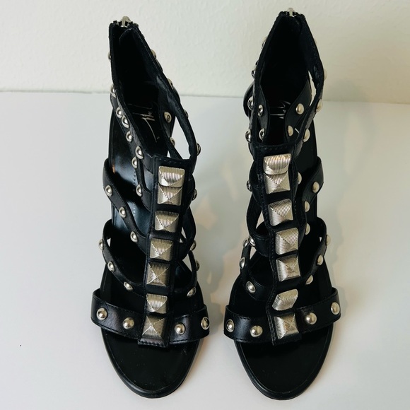 FABULOUS GIUSEPPE ZANOTTI BLACK STUDDED STILETTO HEELS - Picture 4 of 5
